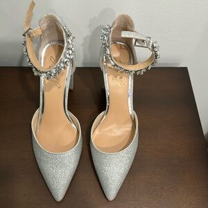 Women Jewelry Badgley Mischka Heels Size 5 1/2